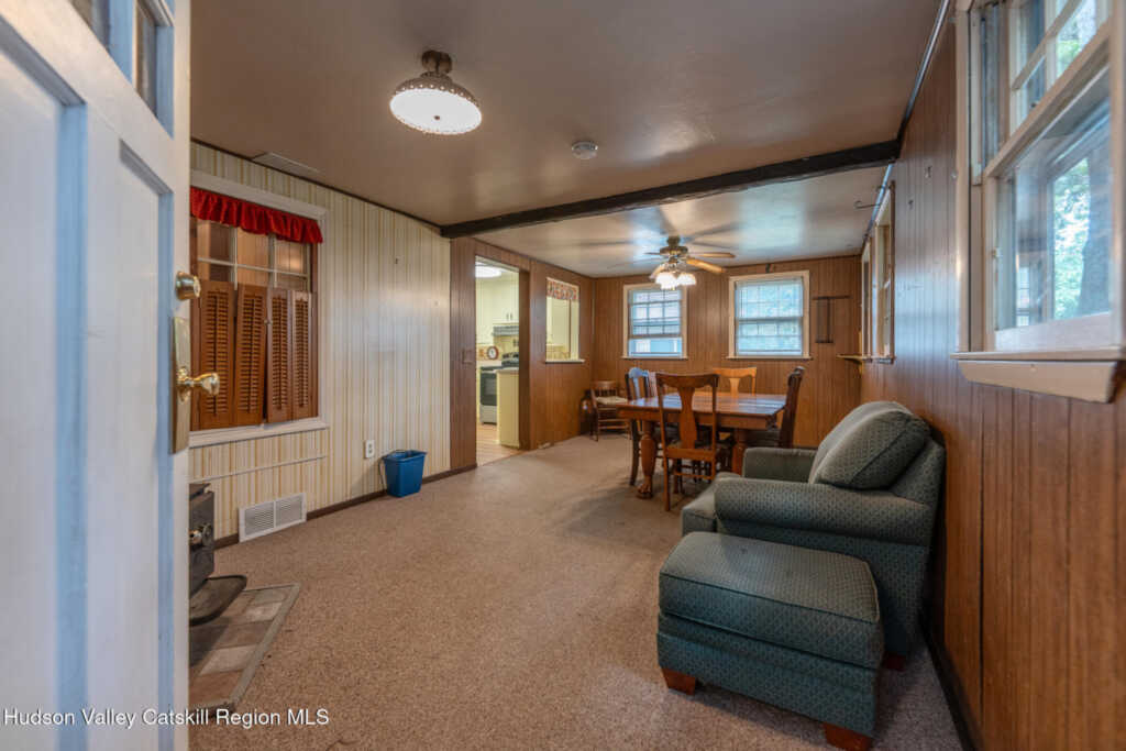 138 Harding Avenue, Kingston, NY 12401 - Photo 13 of 48
