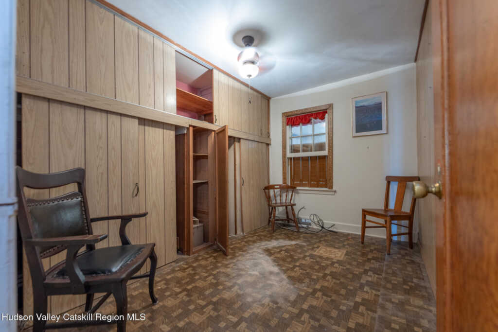 138 Harding Avenue, Kingston, NY 12401 - Photo 25 of 48