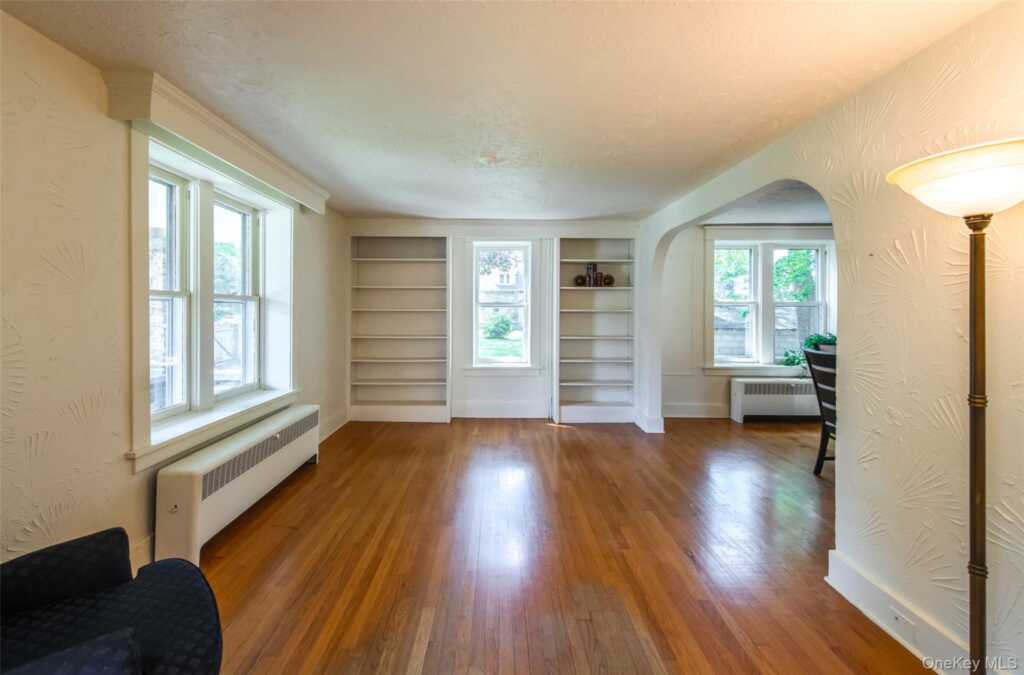 46 N Parsonage Street, Rhinebeck, NY 12572 - Photo 11 of 49