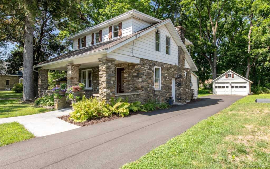 46 N Parsonage Street, Rhinebeck, NY 12572 - Photo 41 of 49