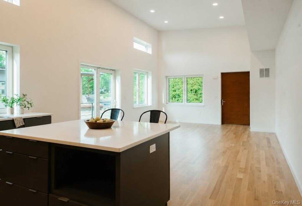 10 A Cooper Street, New Paltz, NY 12561 - Photo 6 of 41