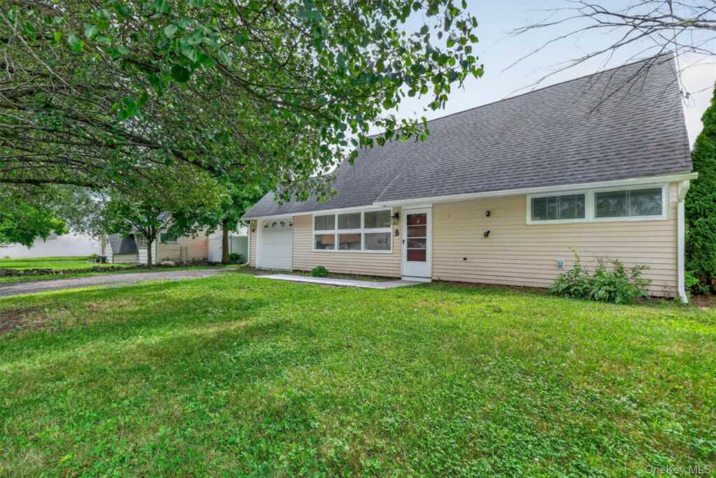 38 Indian Springs Lane, Kingston, NY 12401 - Photo 4 of 33