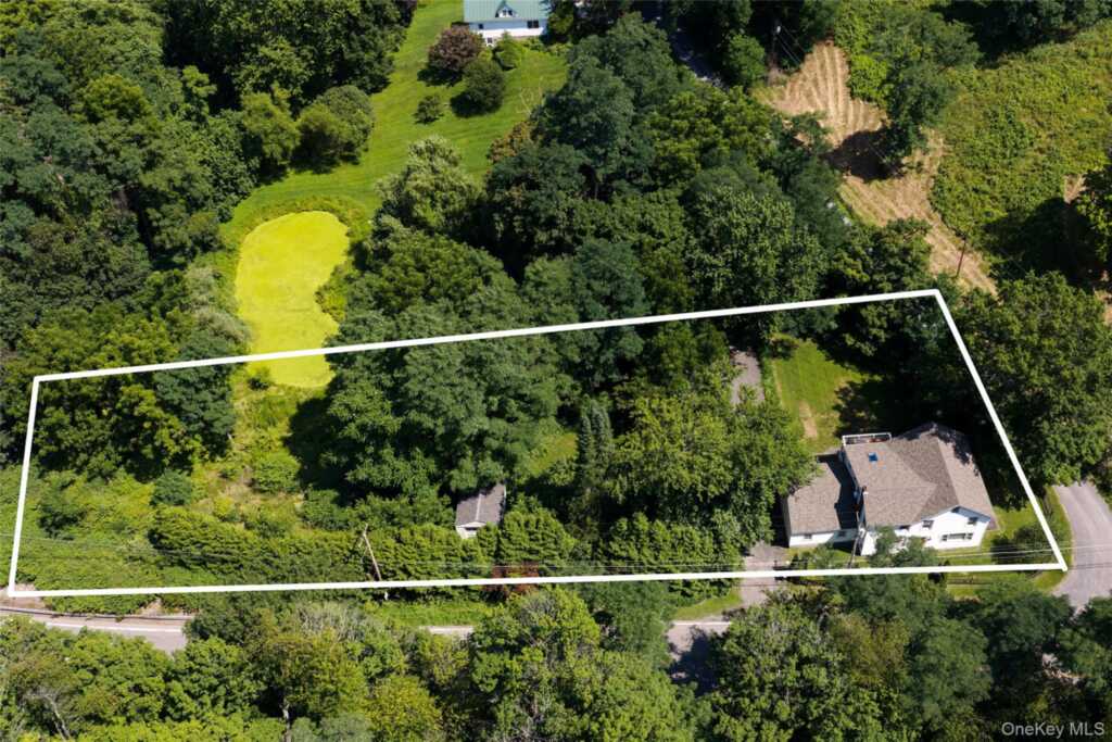 420 Rhinecliff Road, Rhinebeck, NY 12572 - Photo 4 of 35