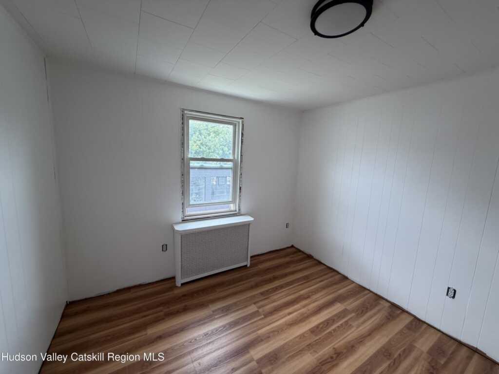 55 Partition Street, Saugerties, NY 12477 - Photo 26 of 39