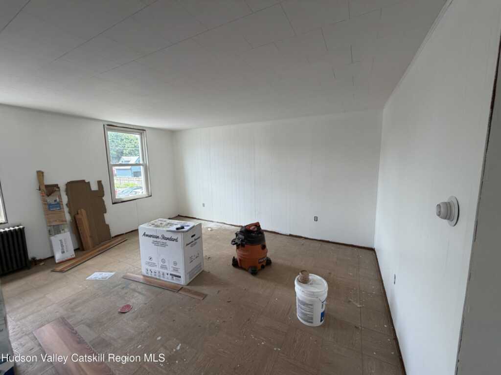 55 Partition Street, Saugerties, NY 12477 - Photo 30 of 39