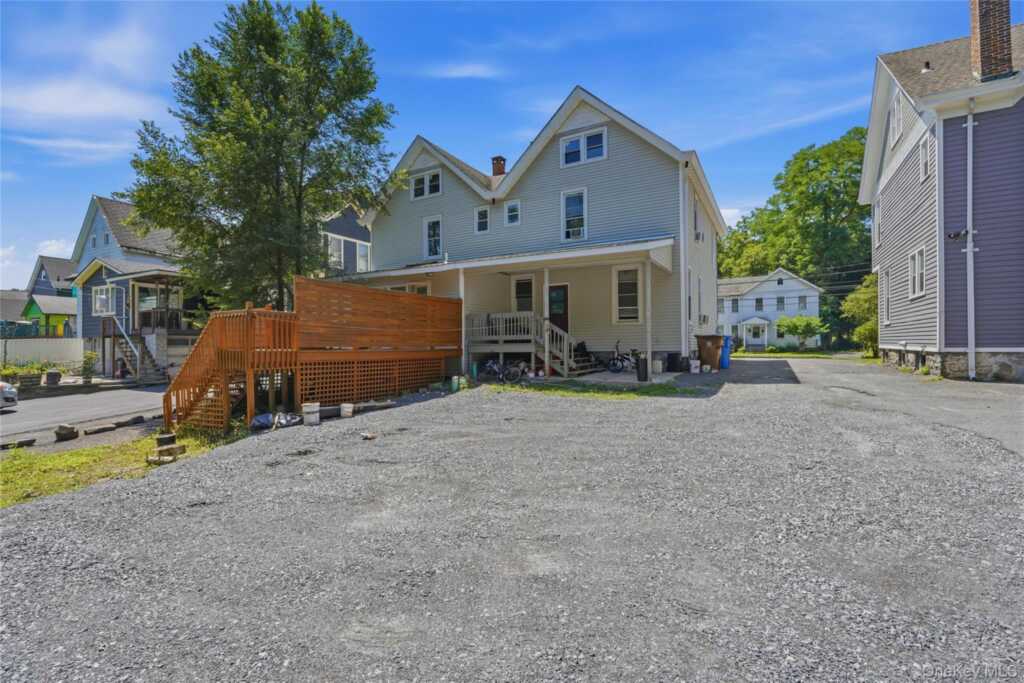 160 Washington Avenue, Kingston, NY 12401 - Photo 2 of 20