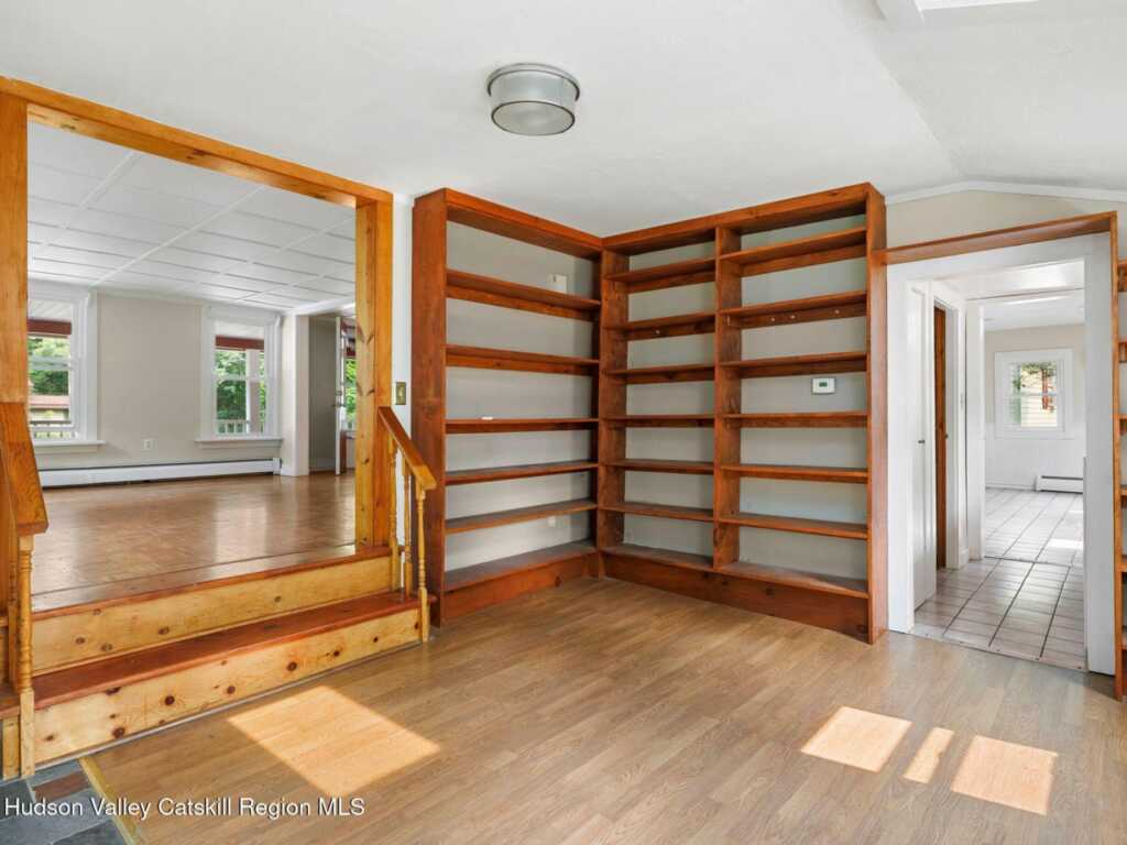 409 Peoples Lane, Saugerties, NY 12477 - Photo 11 of 34