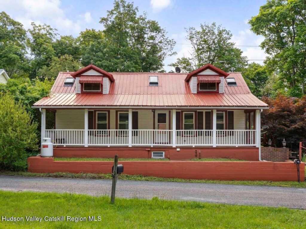 409 Peoples Lane, Saugerties, NY 12477 - Photo 2 of 34