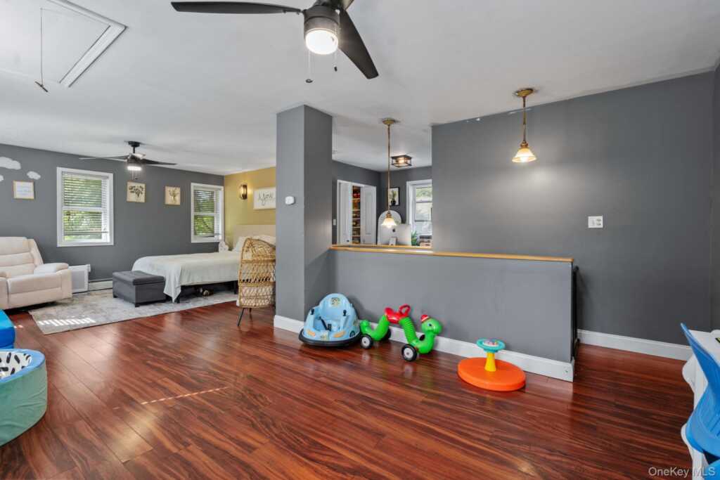 54 Boulevard, Kingston, NY 12401 - Photo 12 of 43