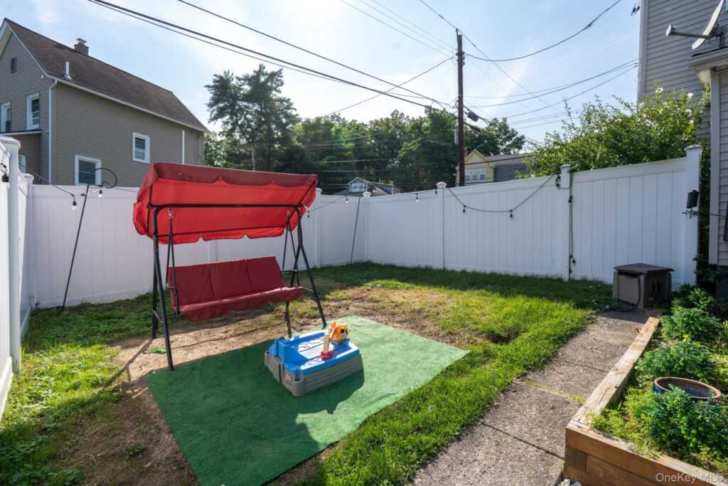 54 Boulevard, Kingston, NY 12401 - Photo 34 of 43