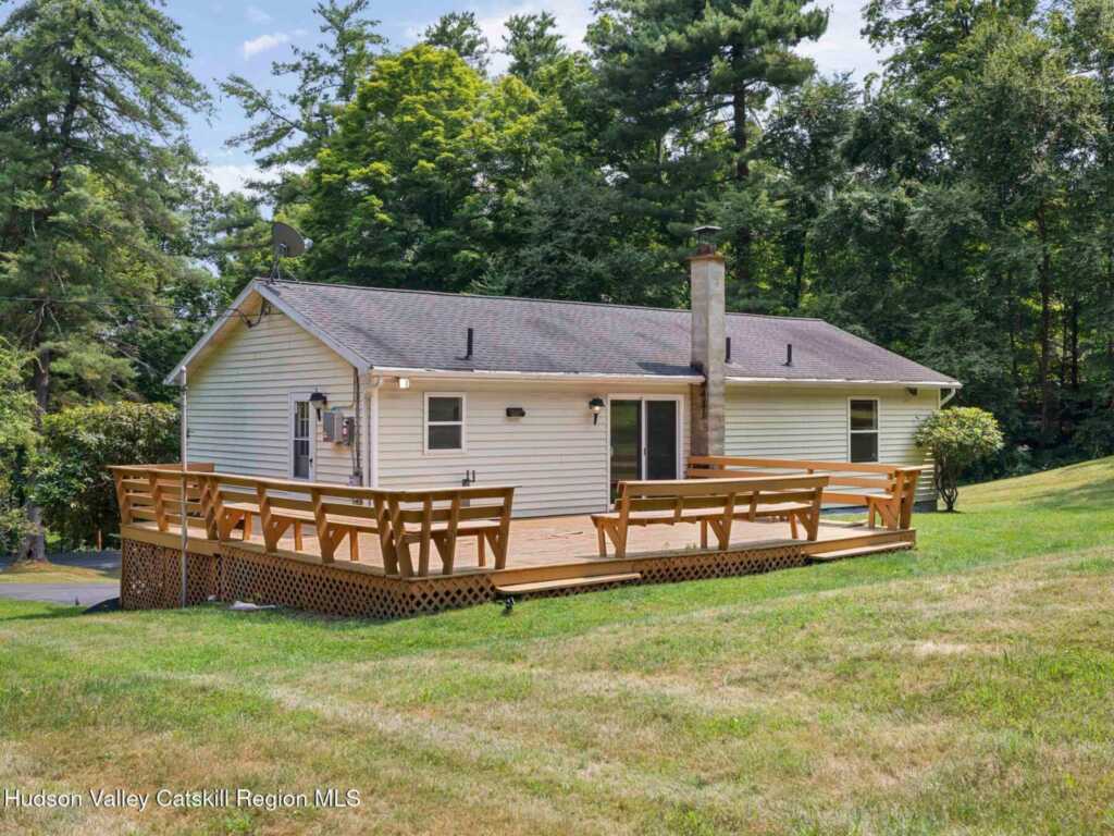 974 Old Post Road, New Paltz, NY 12561 - Photo 5 of 30