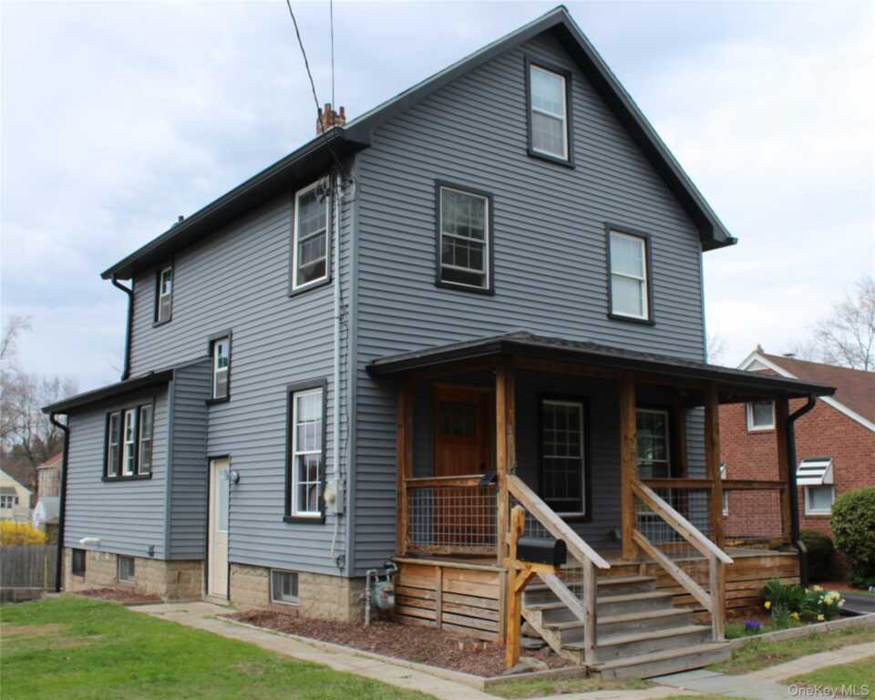 295 Lucas Avenue, Kingston, NY 12401 - Photo 2 of 25
