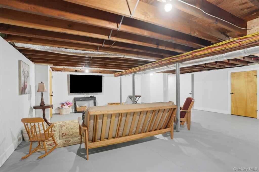 7 Cramer Road, Rhinebeck, NY 12572 - Photo 30 of 38