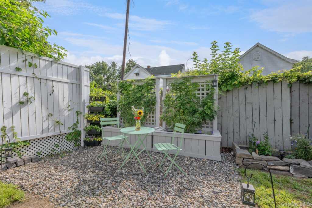 57 Lindsley Avenue, Kingston, NY 12401 - Photo 46 of 48
