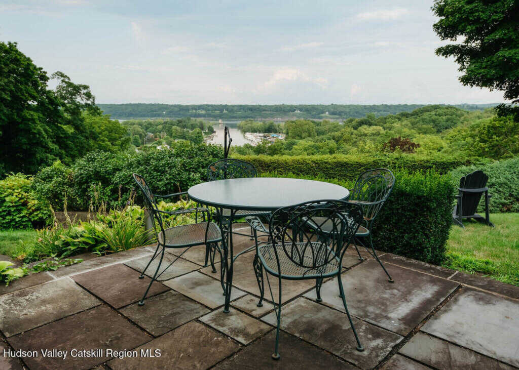 59 Hill Street, Saugerties, NY 12477 - Photo 29 of 42