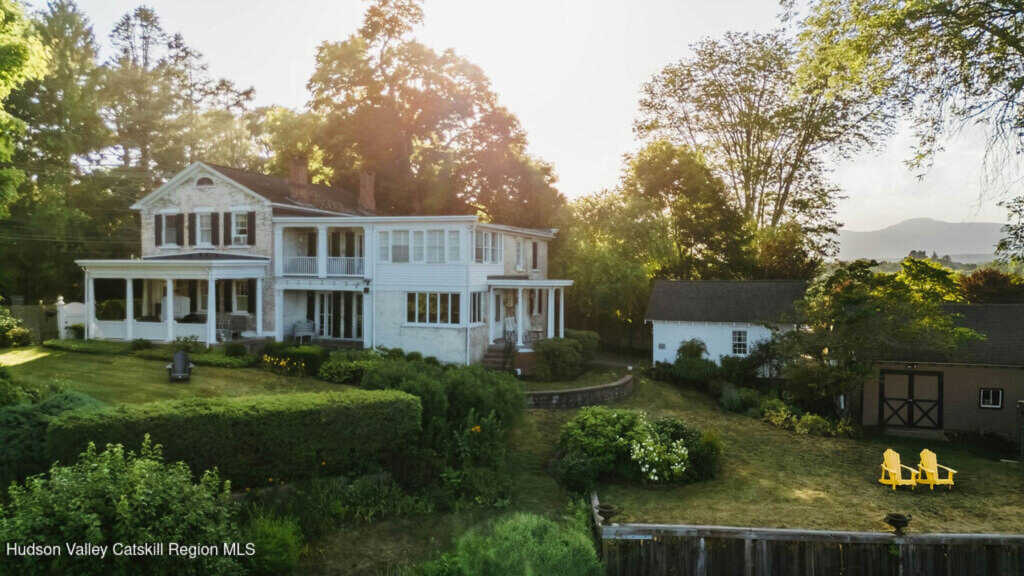 59 Hill Street, Saugerties, NY 12477 - Photo 4 of 42
