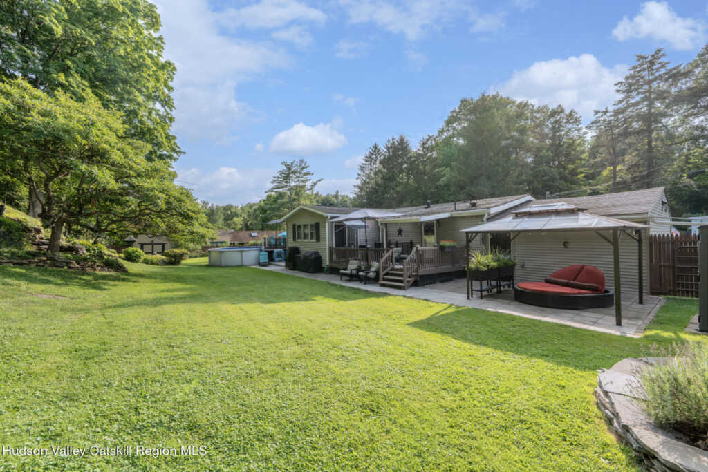 618 Old Stage Road, Saugerties, NY 12477 - Photo 5 of 45