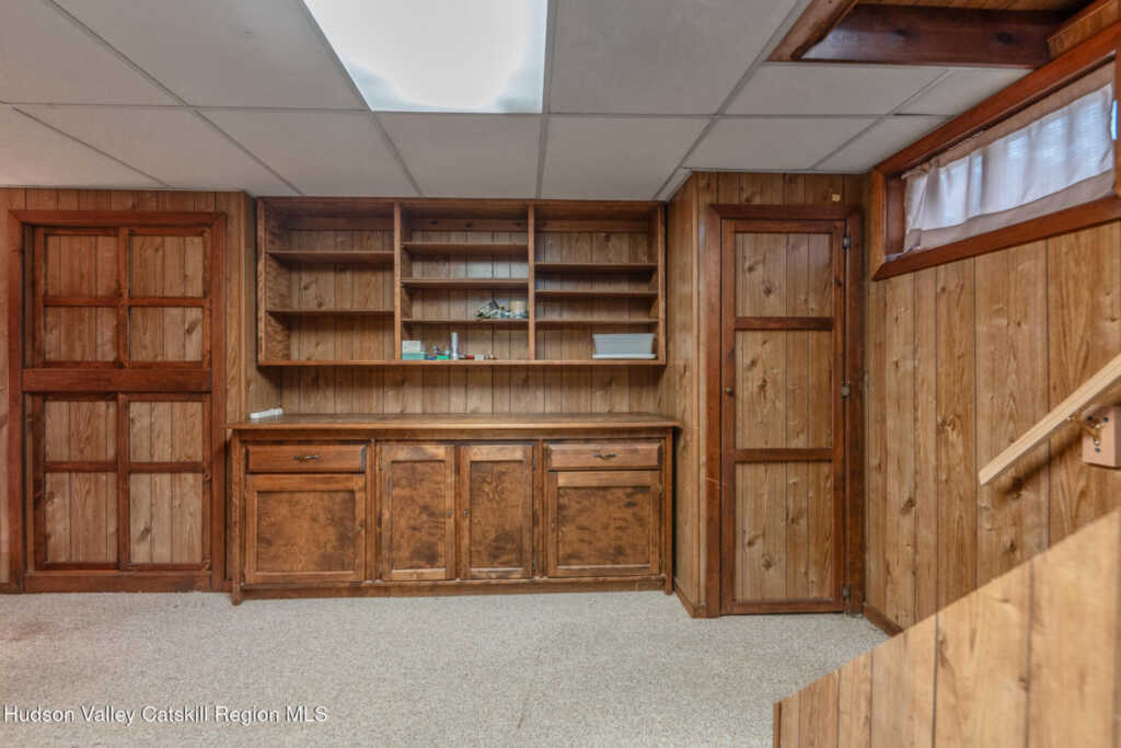 284 Clifton Avenue, Kingston, NY 12401 - Photo 28 of 38