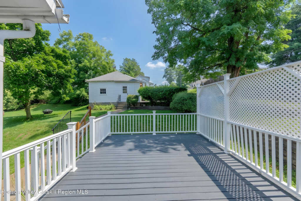 284 Clifton Avenue, Kingston, NY 12401 - Photo 35 of 38