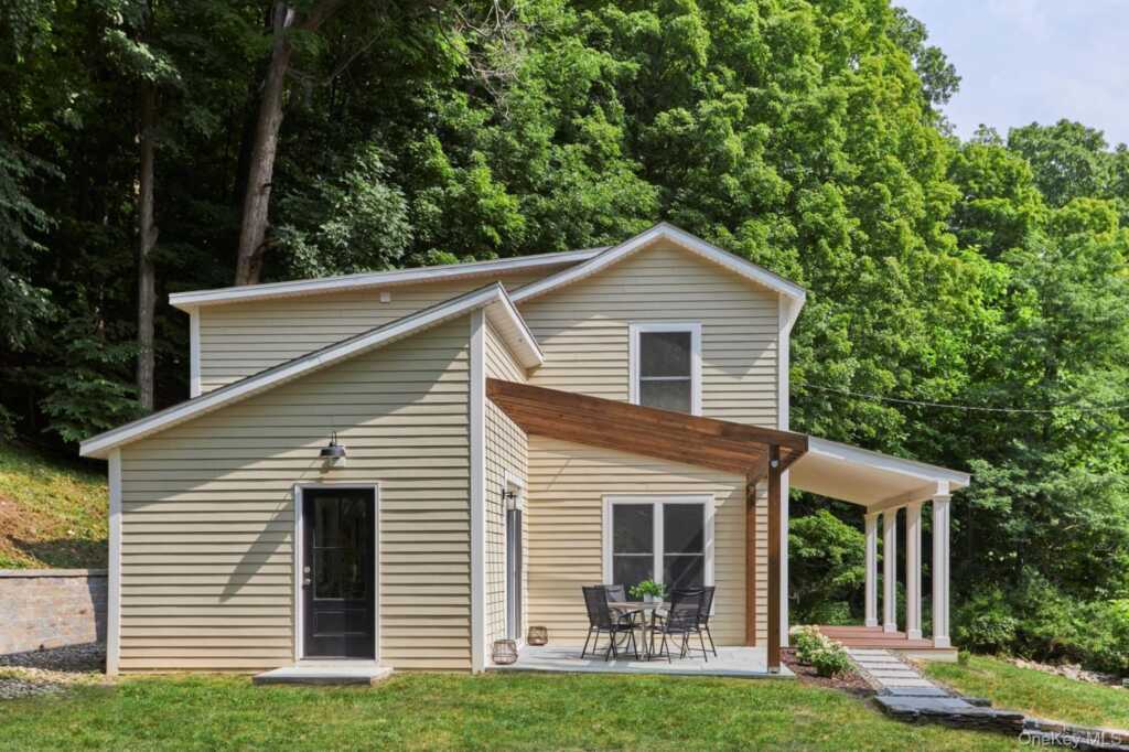 621 Milan Hollow Road, Rhinebeck, NY 12572 - Photo 25 of 28
