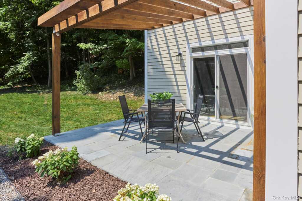 621 Milan Hollow Road, Rhinebeck, NY 12572 - Photo 26 of 28