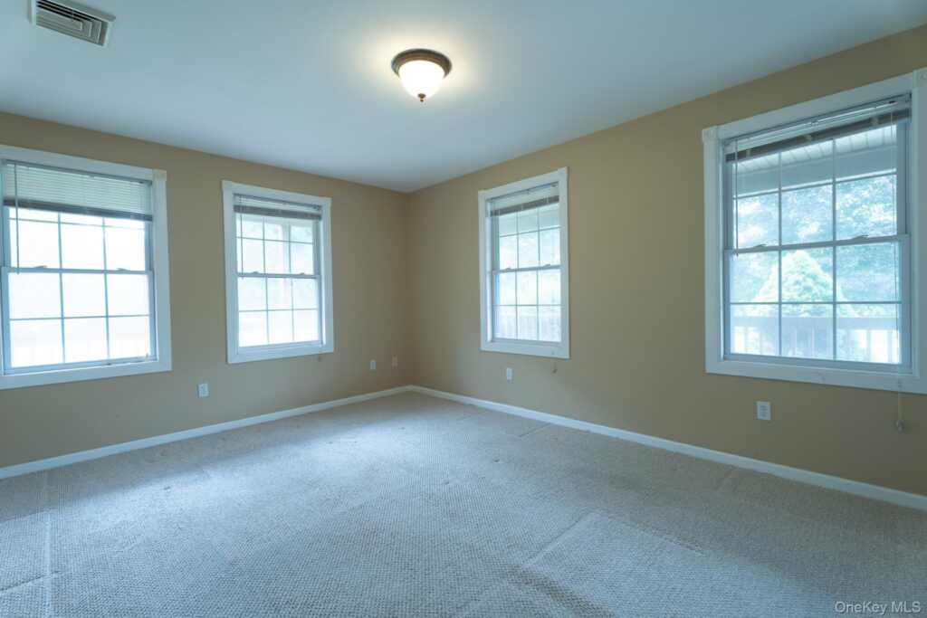 1-18 Willow Way, Unit #6 (Locust Lane), Rhinebeck, NY 12572 - Photo 7 of 14