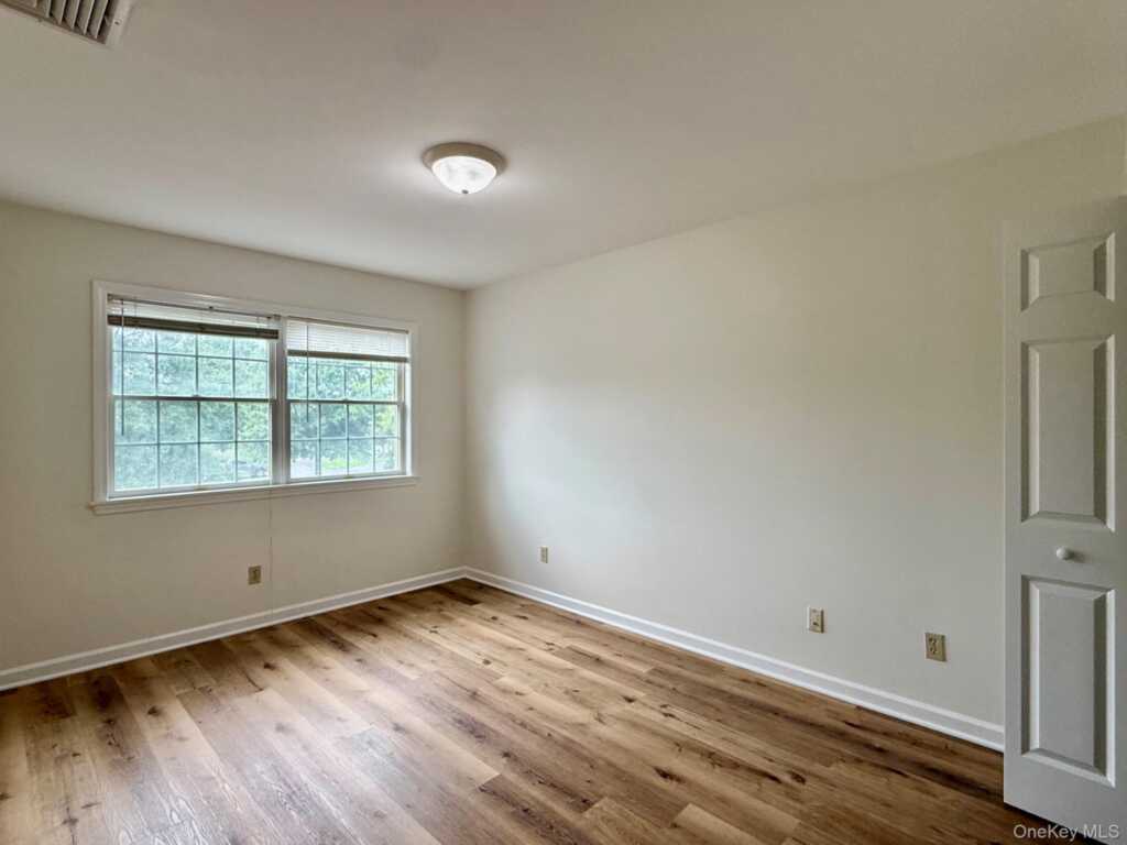 73 Sandalwood Lane, Rhinebeck, NY 12572 - Photo 13 of 20