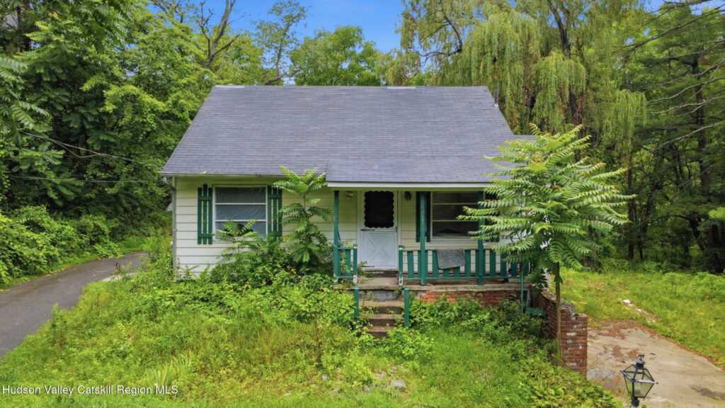 2625 New York 32, Kingston, NY 12401