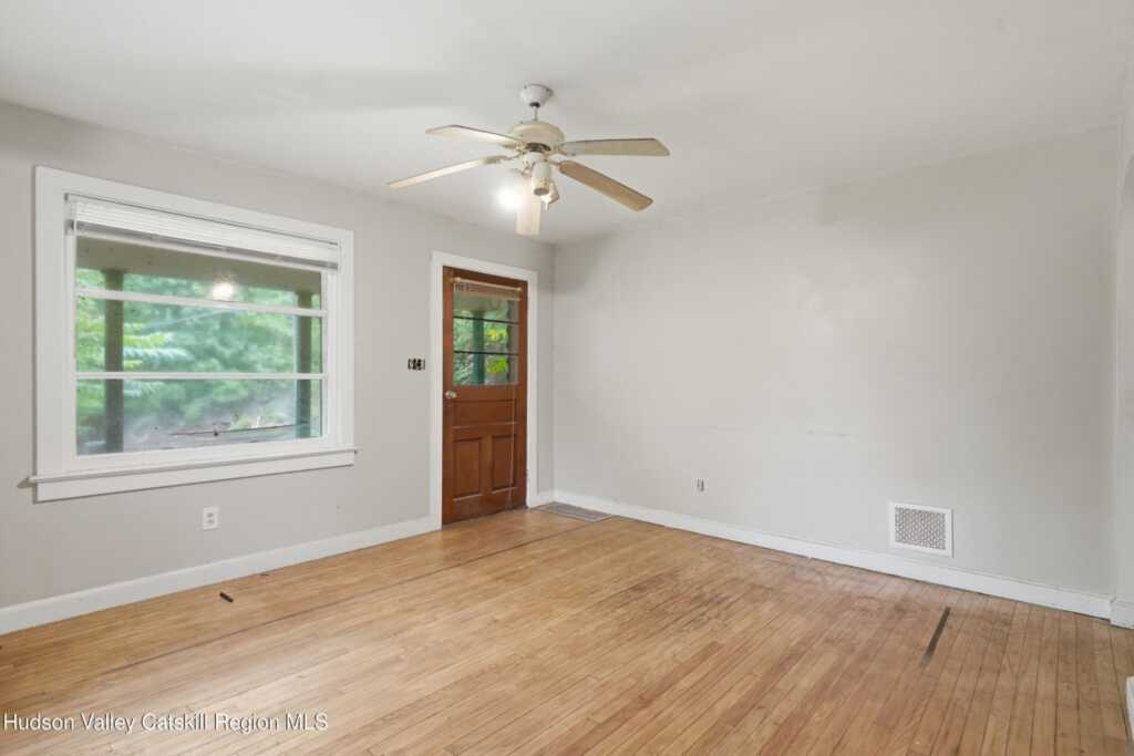 2625 New York 32, Kingston, NY 12401 - Photo 13 of 37