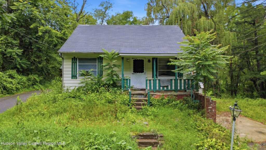 2625 New York 32, Kingston, NY 12401 - Photo 2 of 37