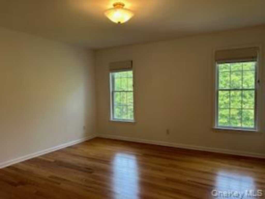 93 Sandalwood Lane, Rhinebeck, NY 12572 - Photo 10 of 17