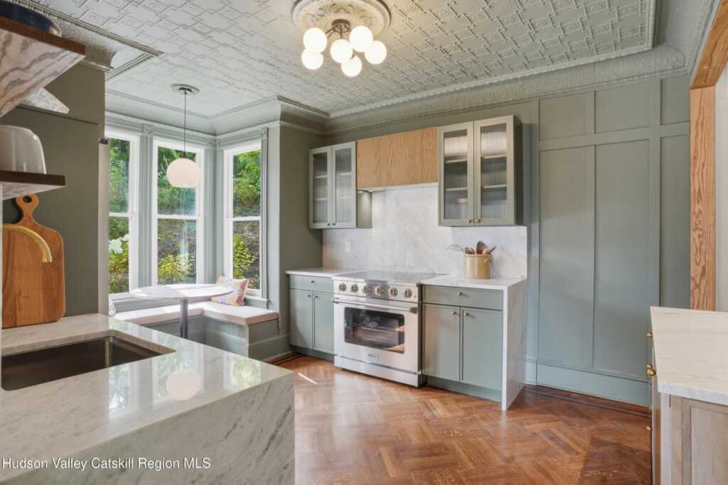31 Stuyvesant Street, Kingston, NY 12401 - Photo 15 of 46