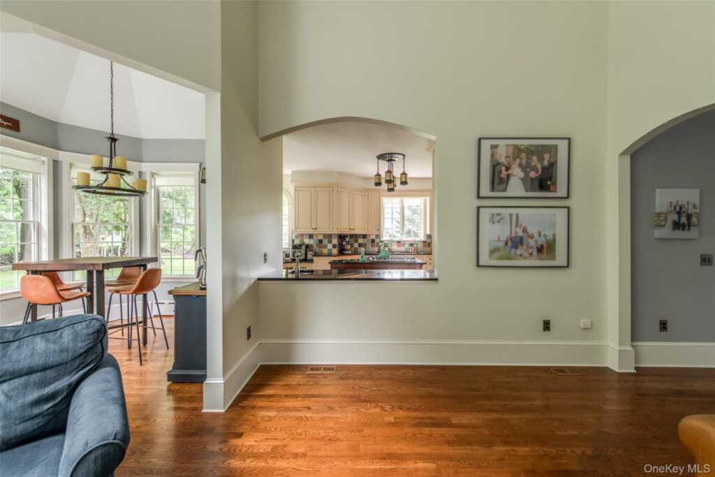 6 Stanford Court, Rhinebeck, NY 12572 - Photo 12 of 50