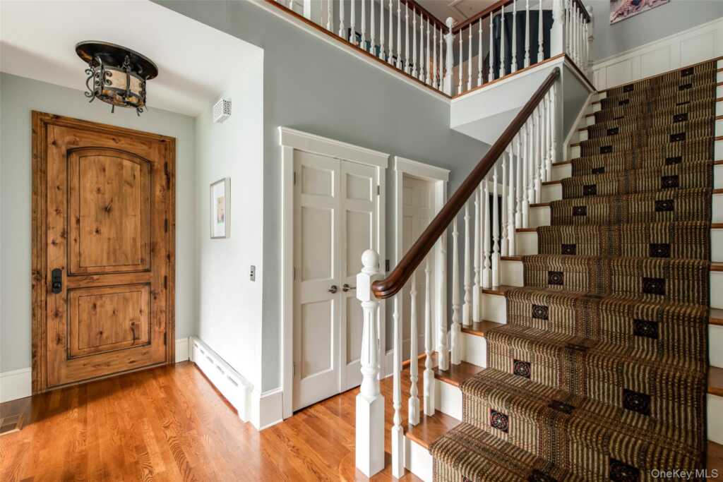 6 Stanford Court, Rhinebeck, NY 12572 - Photo 22 of 50