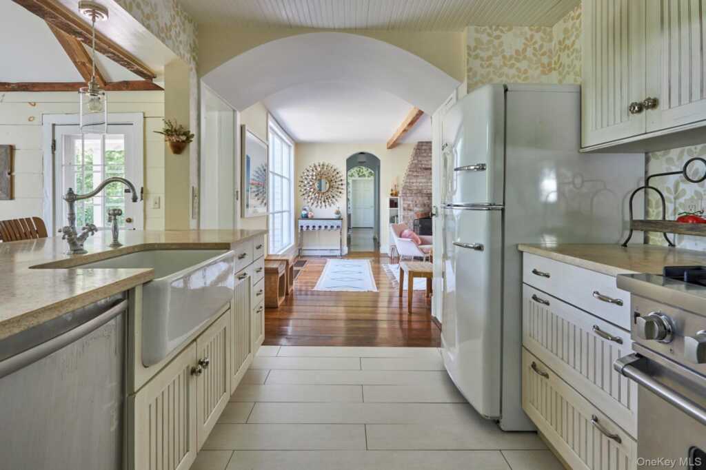 96 Wittenberg Road, Woodstock, NY 12409 - Photo 13 of 41