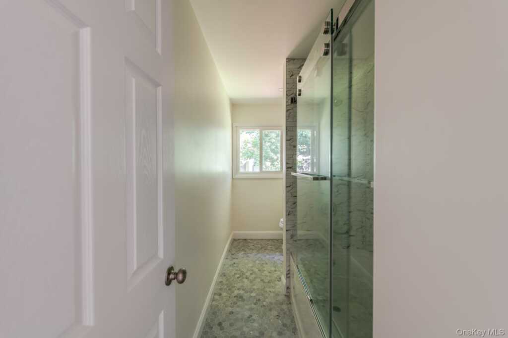 16 Trinity Place, Rhinebeck, NY 12572 - Photo 24 of 44