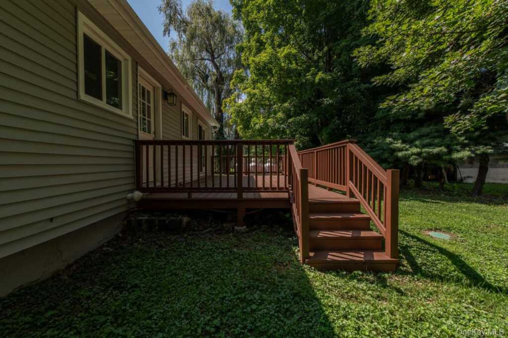 16 Trinity Place, Rhinebeck, NY 12572 - Photo 43 of 44