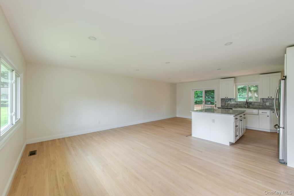 16 Trinity Place, Rhinebeck, NY 12572 - Photo 5 of 44