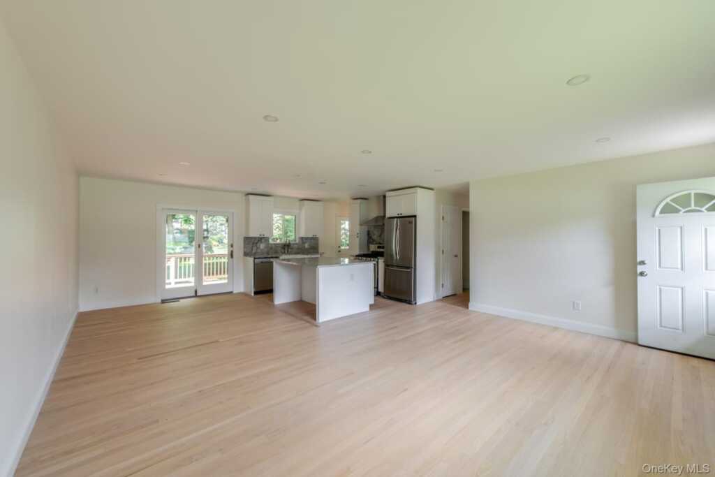 16 Trinity Place, Rhinebeck, NY 12572 - Photo 6 of 44