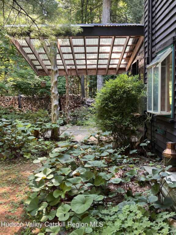 323 Beaverkill Road, Kingston, NY 12401 - Photo 5 of 50