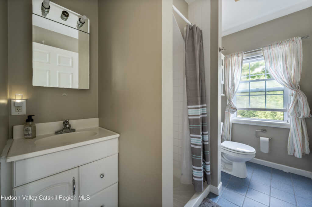 21 Easy Street, Hurley, NY 12443 - Photo 25 of 45