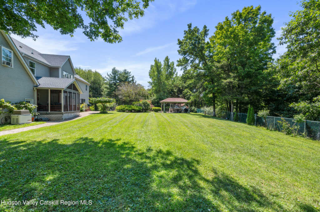 21 Easy Street, Hurley, NY 12443 - Photo 43 of 45