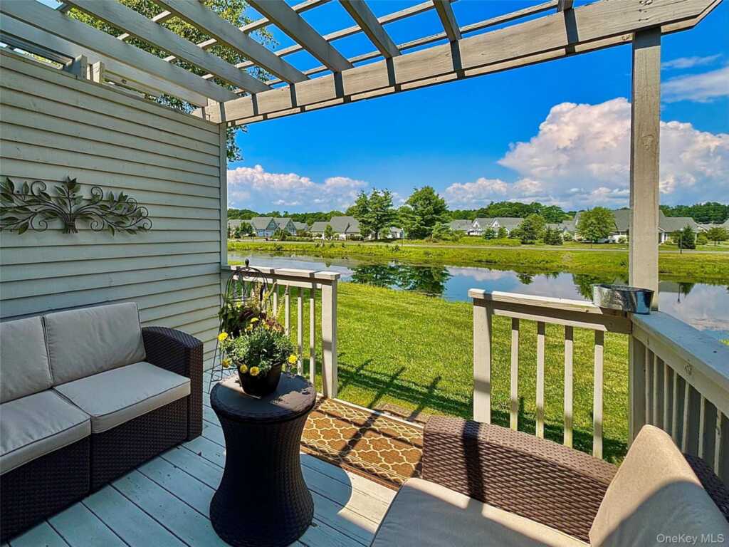 202 Cinnamon Circle, Rhinebeck, NY 12572 - Photo 26 of 35