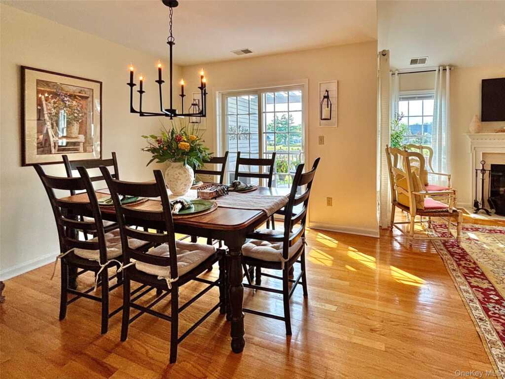 202 Cinnamon Circle, Rhinebeck, NY 12572 - Photo 9 of 35