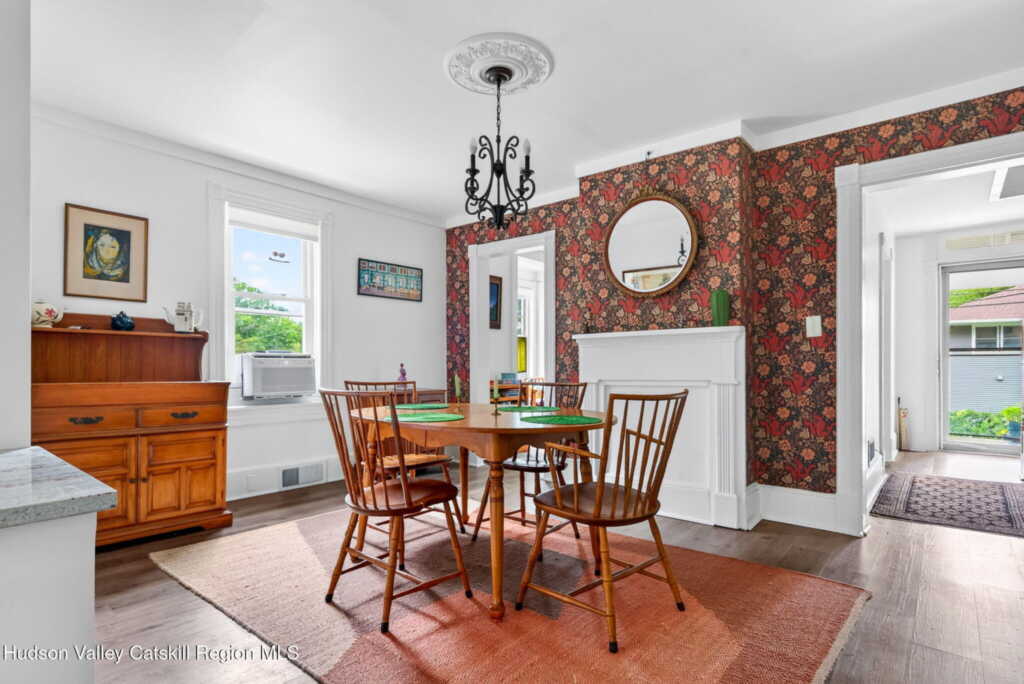 823 First Avenue, Kingston, NY 12401 - Photo 8 of 28