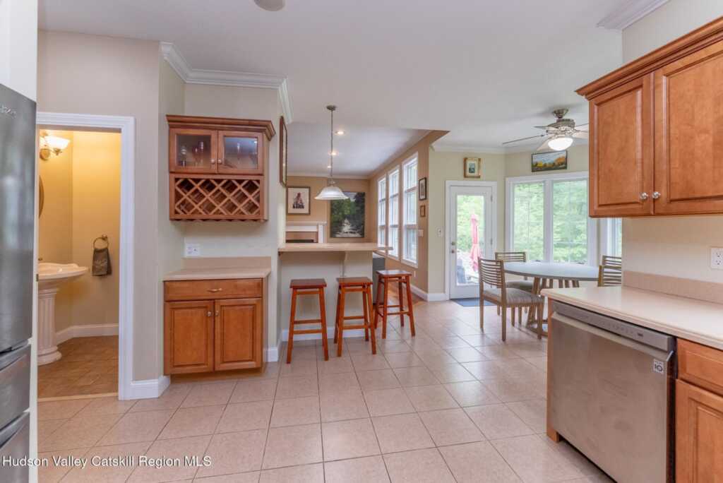 33 Cranberry Lane, Saugerties, NY 12477 - Photo 15 of 50