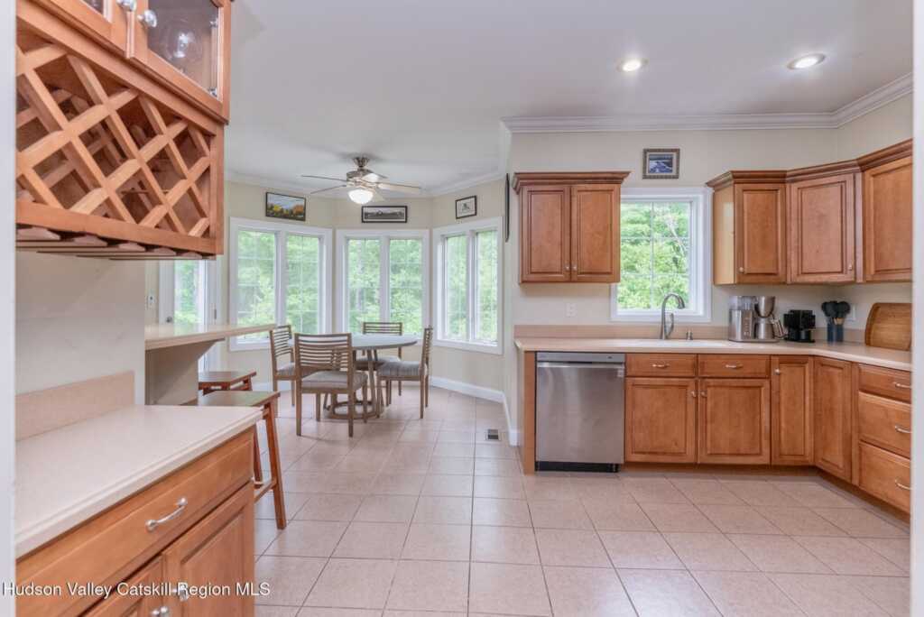33 Cranberry Lane, Saugerties, NY 12477 - Photo 16 of 50