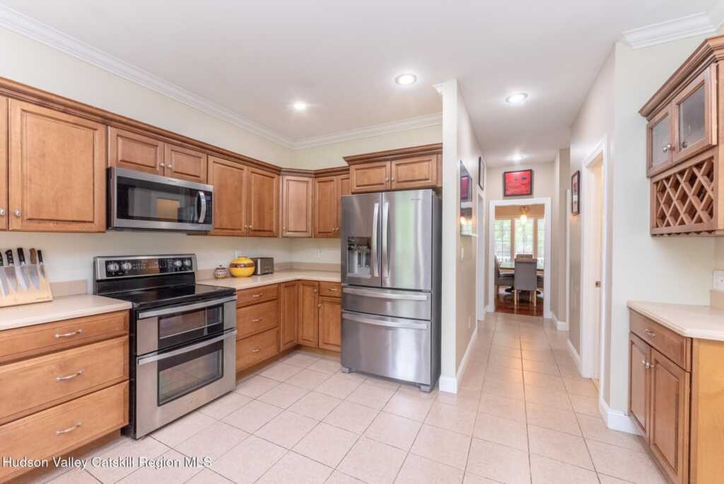 33 Cranberry Lane, Saugerties, NY 12477 - Photo 17 of 50