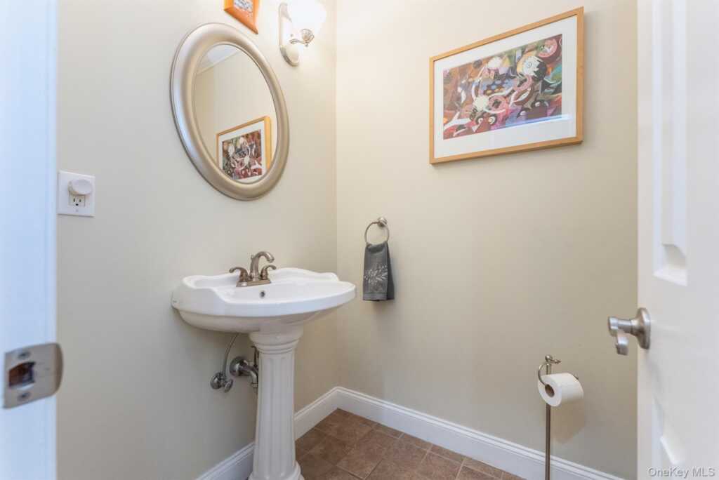 33 Cranberry Lane, Saugerties, NY 12477 - Photo 19 of 50
