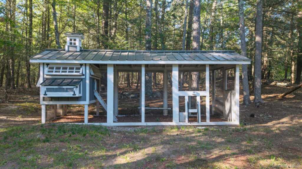 33 Cranberry Lane, Saugerties, NY 12477 - Photo 40 of 50